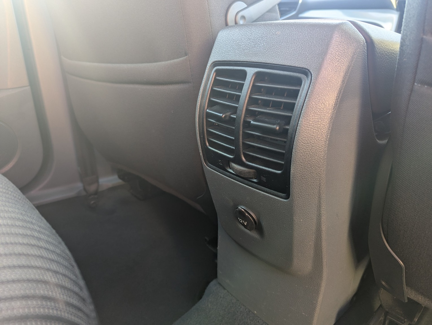 Used Ford C-Max 2015 for sale - 76374233: Photo 12