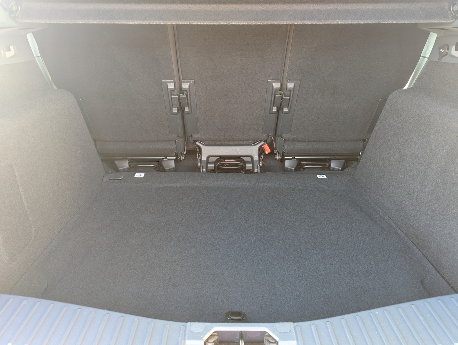 Used Ford C-Max 2015 for sale - 76374233: Photo 18