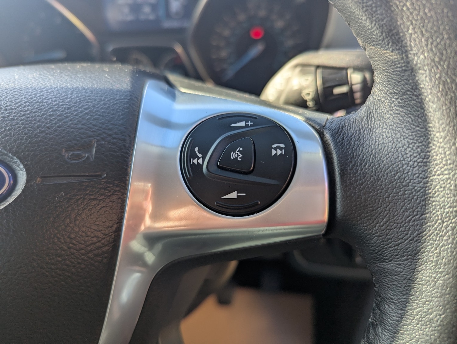 Used Ford C-Max 2015 for sale - 76374233: Photo 26