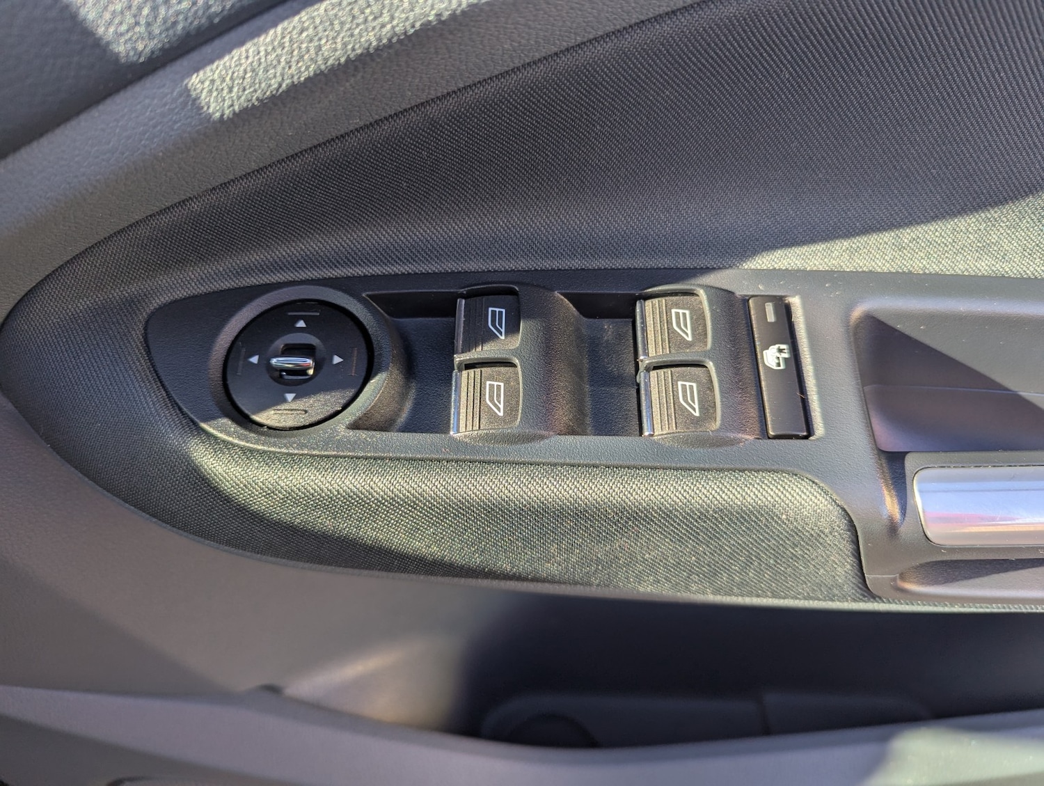 Used Ford C-Max 2015 for sale - 76374233: Photo 29