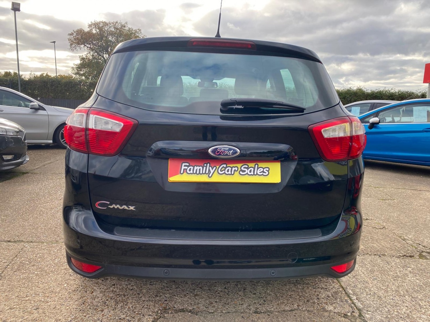 Used Ford C-Max 2015 for sale - 76374233: Photo 3