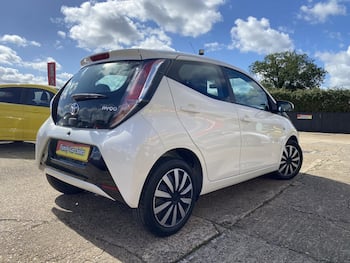 Used Toyota AYGO 2014 for sale - 79792635: Photo