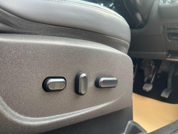 Used Ford Kuga 2016 for sale - 75539025: Photo 11