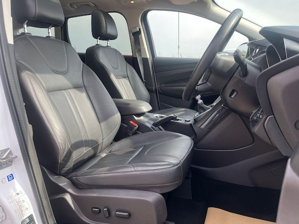 Used Ford Kuga 2016 for sale - 75539025: Photo 32