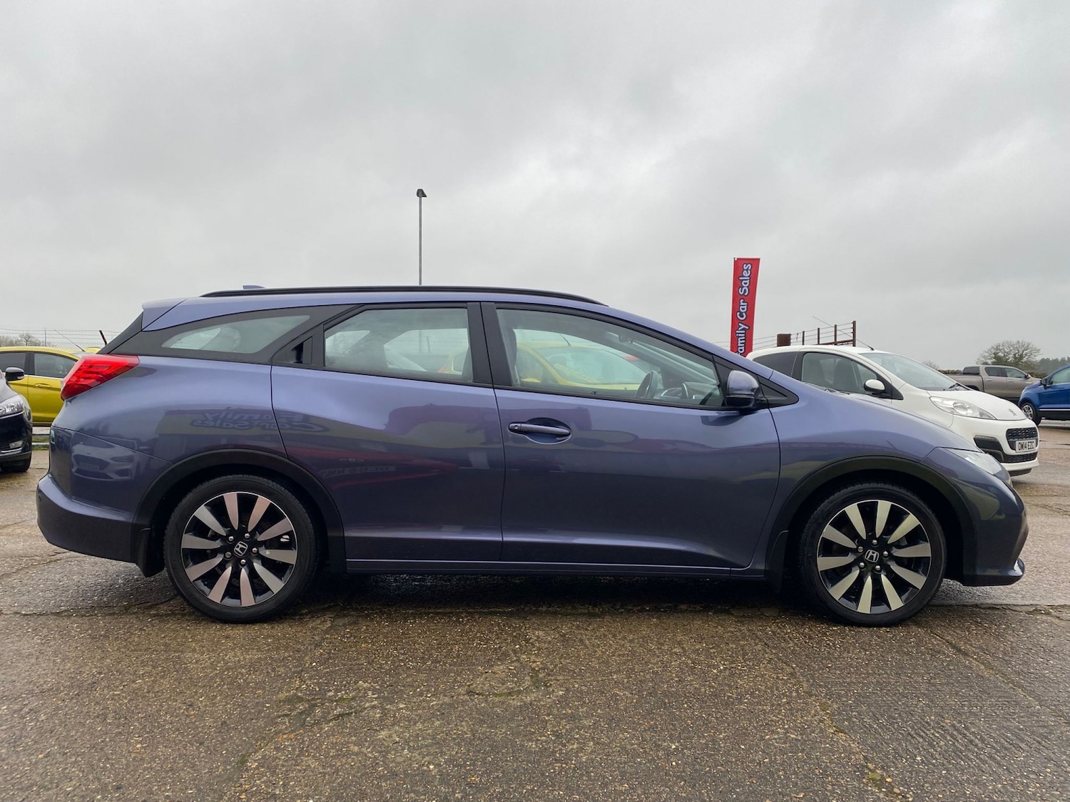 Used Honda Civic 2015 for sale - 77681800: Photo 15