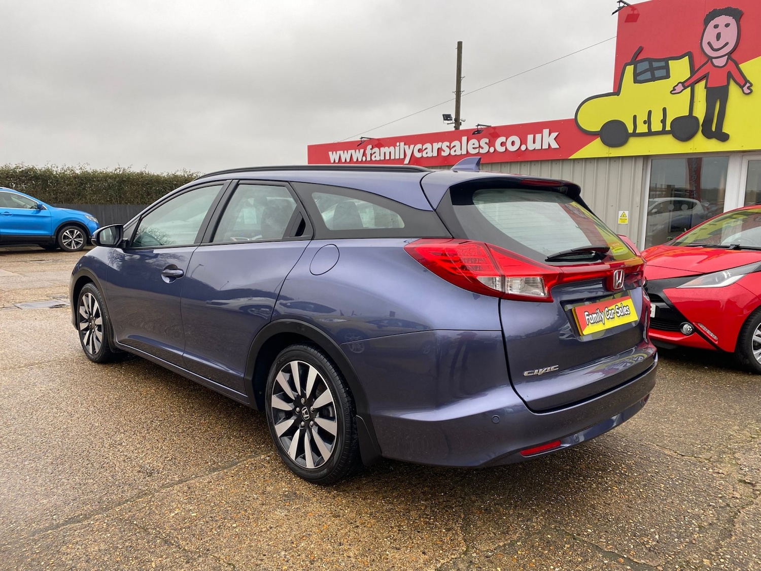 Used Honda Civic 2015 for sale - 77681800: Photo 6