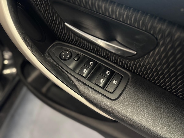 Used BMW 3 Series 2013 for sale - 76240189: Photo 8