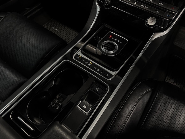 Used Jaguar XF 2015 for sale - 76337698: Photo 11