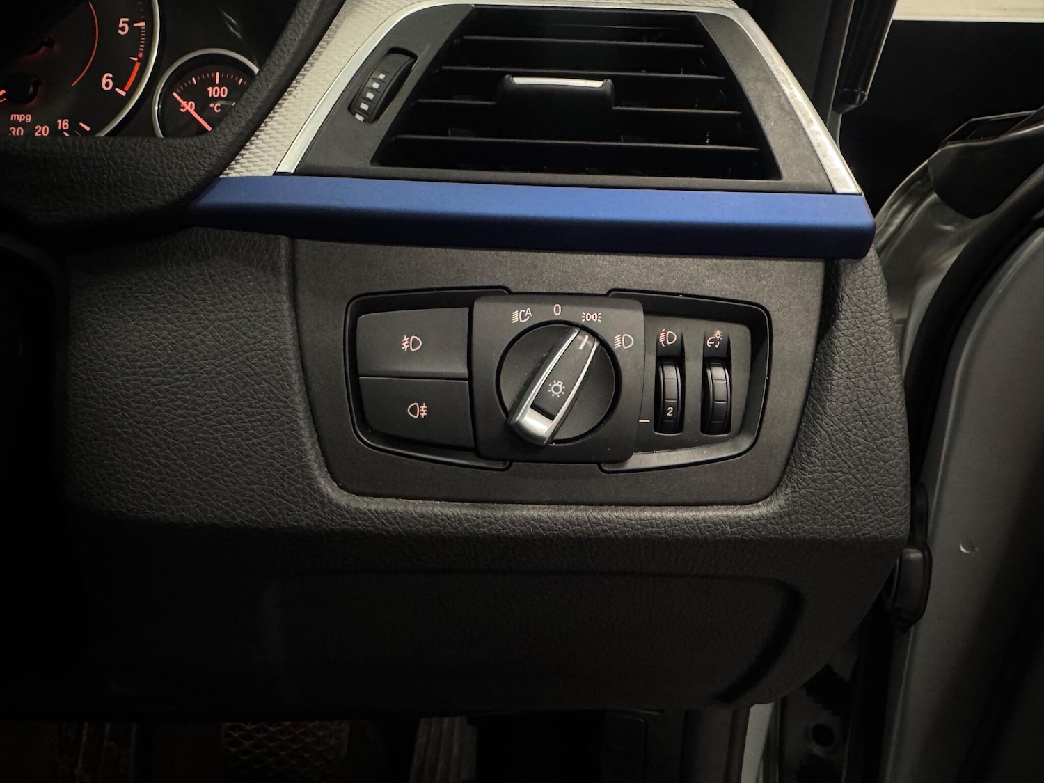 Used BMW 3 Series 2018 for sale - 76657012: Photo 19