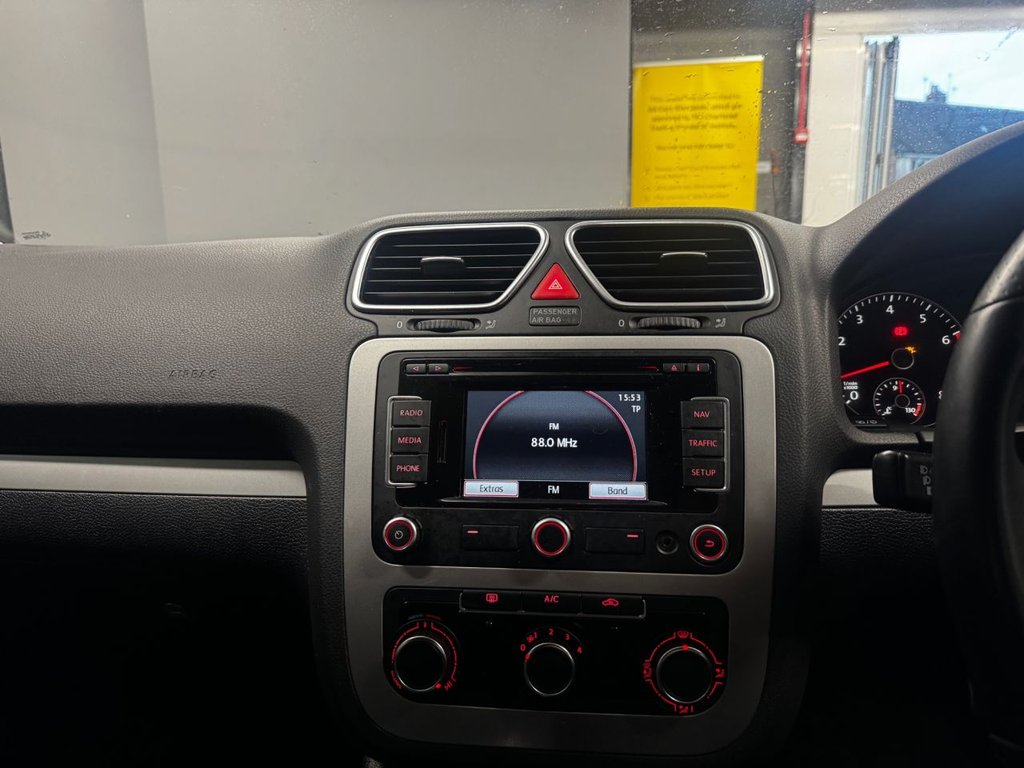 Used Volkswagen Scirocco 2013 for sale - 77263058: Photo 11