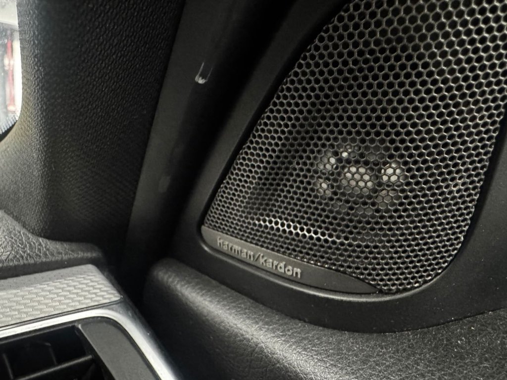 Used BMW 3 Series 2017 for sale - 77287610: Photo 15