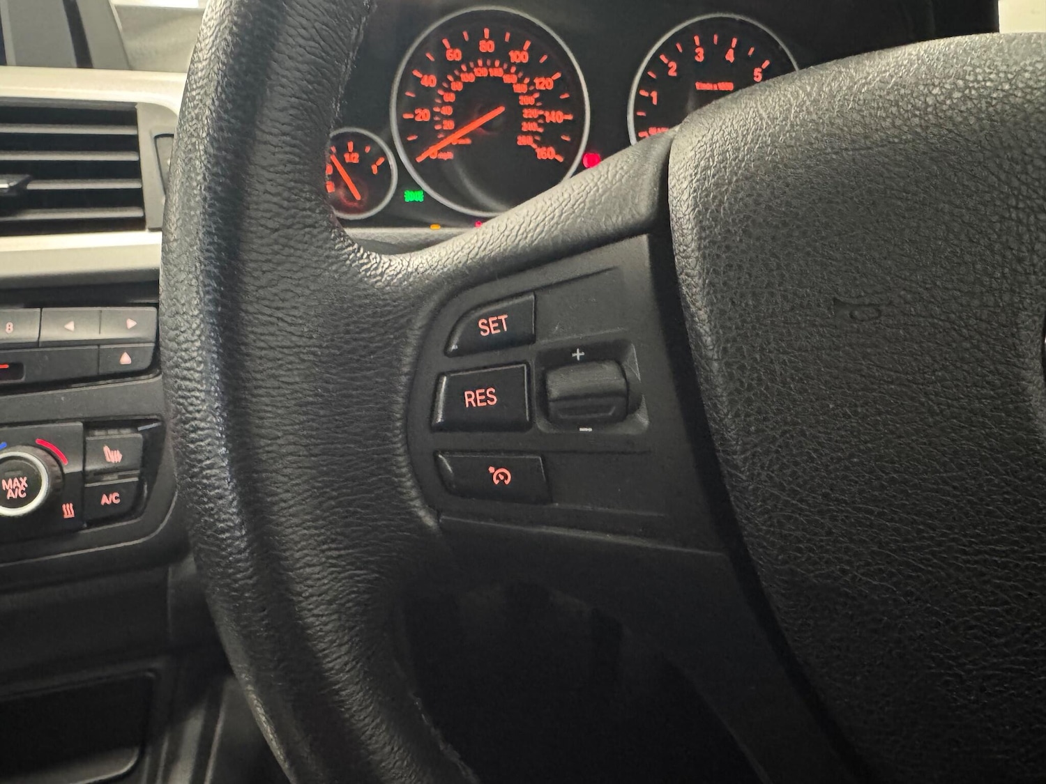 Used BMW 3 Series 2013 for sale - 76457111: Photo 26