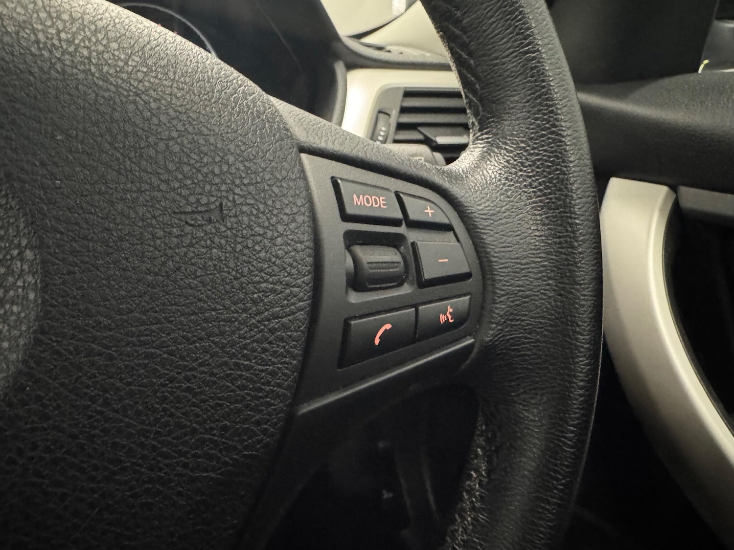 Used BMW 3 Series 2013 for sale - 76457111: Photo 27