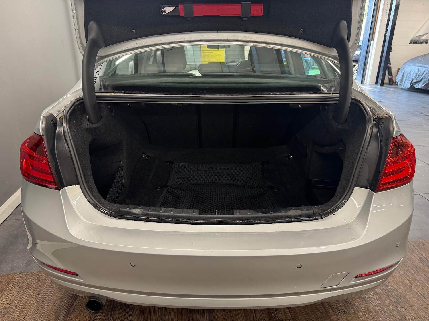 Used BMW 3 Series 2013 for sale - 76457111: Photo 5