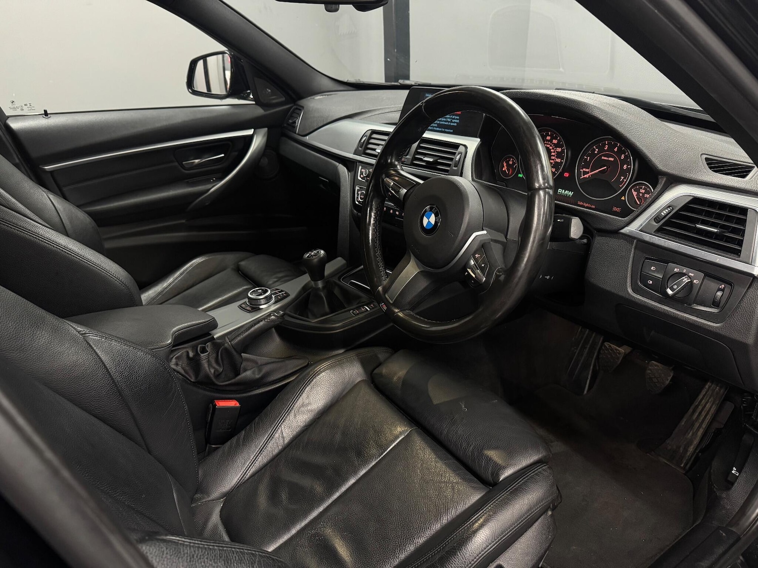 Used BMW 3 Series 2018 for sale - 76521510: Photo 14