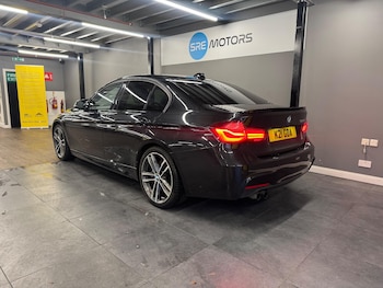 Used BMW 3 Series 2018 for sale - 76521510: Photo