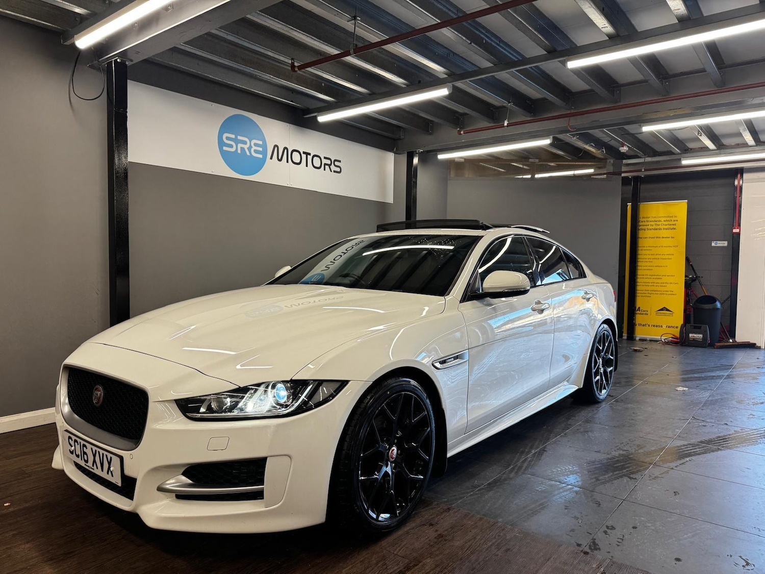 Used Jaguar XE 2016 for sale - 77016443: Photo 18