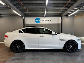 Used Jaguar XE 2016 for sale - 77016443: Photo