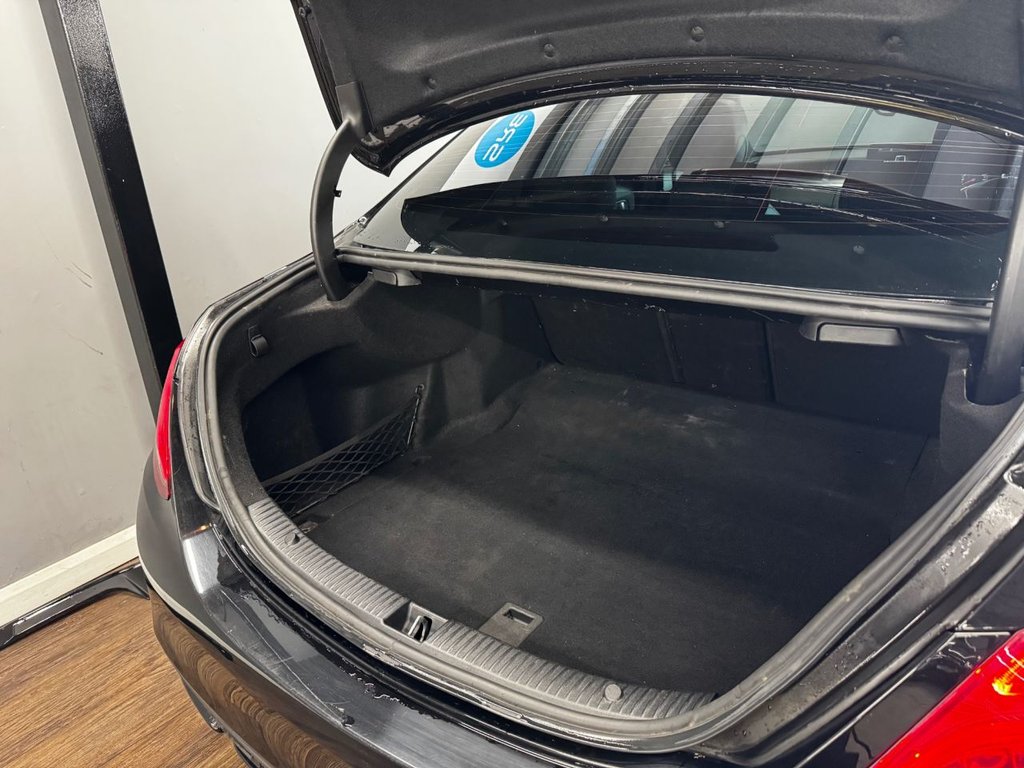 Used Mercedes-Benz C Class 2018 for sale - 77792504: Photo 9