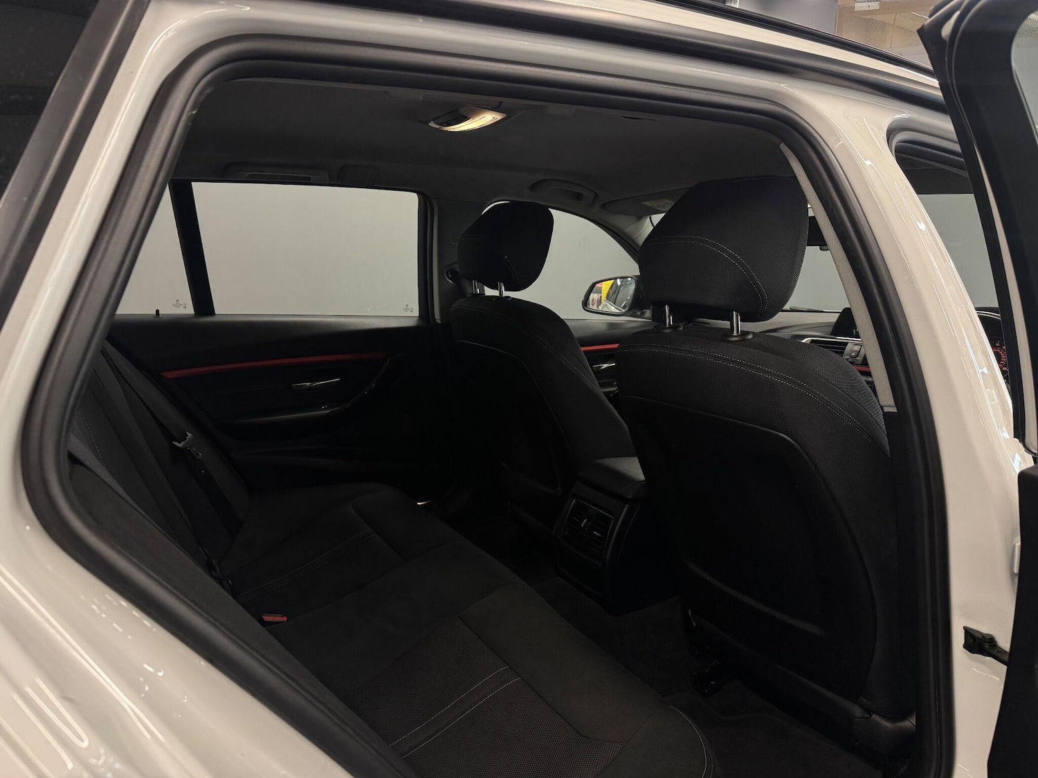 Used BMW 3 Series 2018 for sale - 76380725: Photo 15