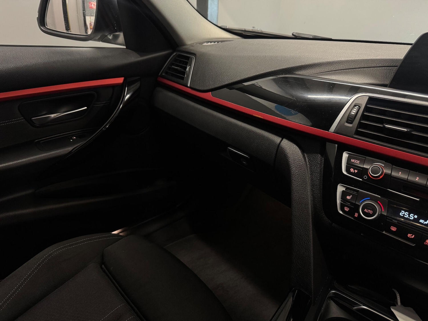 Used BMW 3 Series 2018 for sale - 76380725: Photo 9