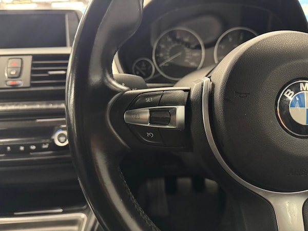 Used BMW 3 Series 2012 for sale - 76166915: Photo 29