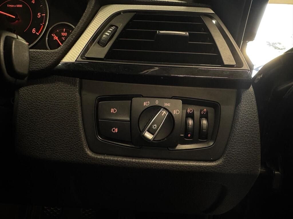 Used BMW 3 Series 2014 for sale - 77044671: Photo 22