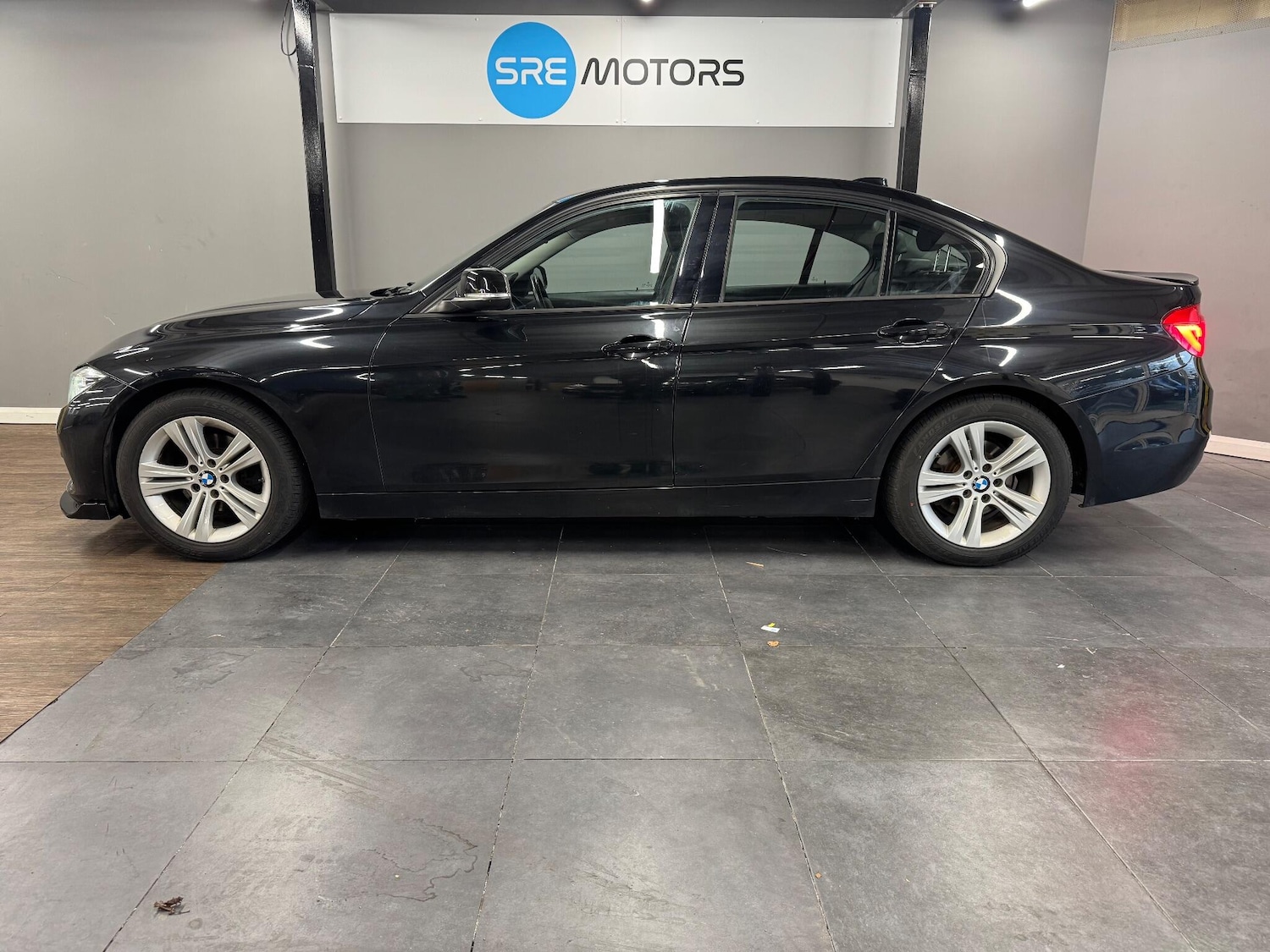 Used BMW 3 Series 2017 for sale - 76832645: Photo 7