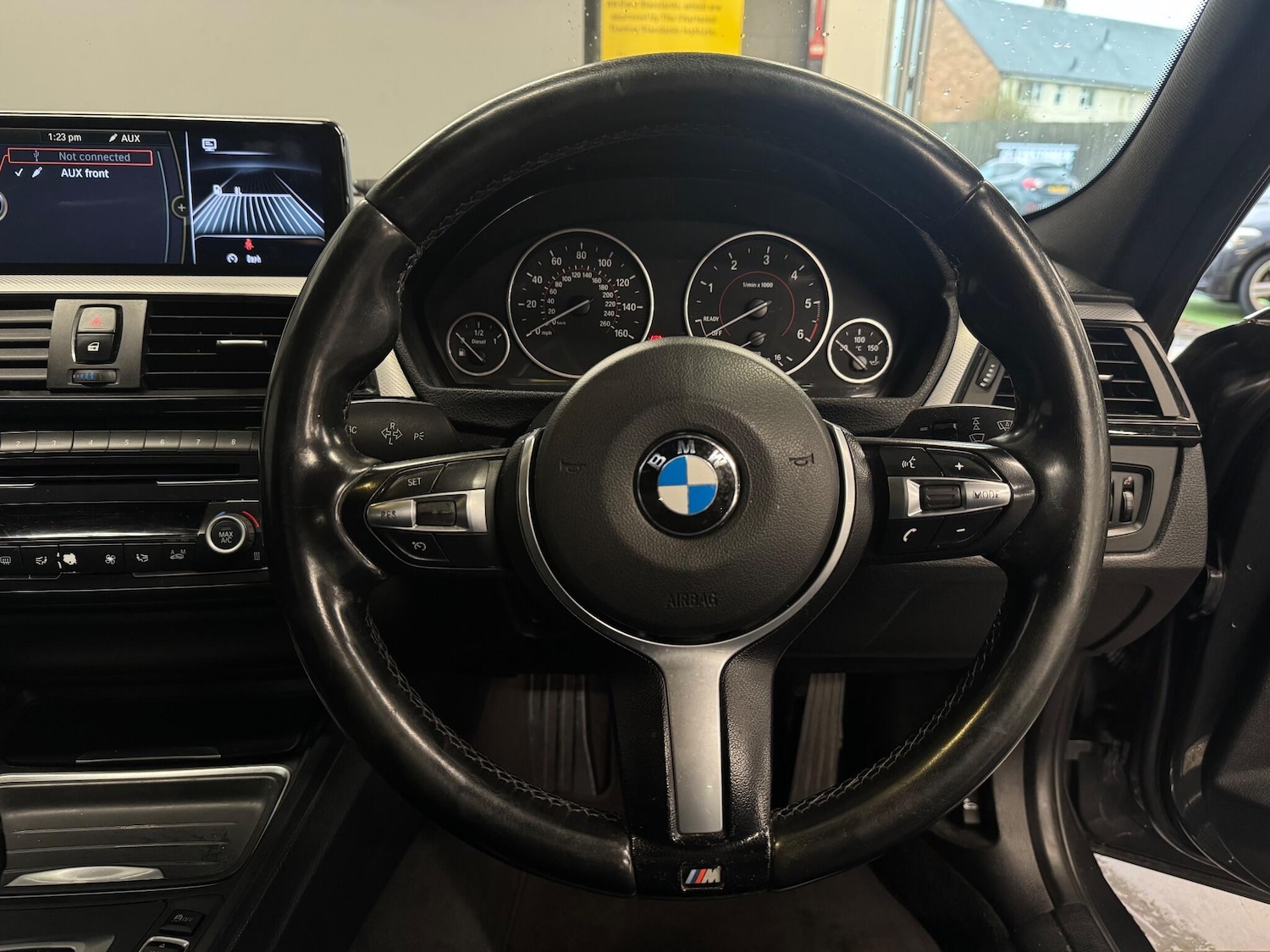 Used BMW 3 Series 2014 for sale - 76562339: Photo 23