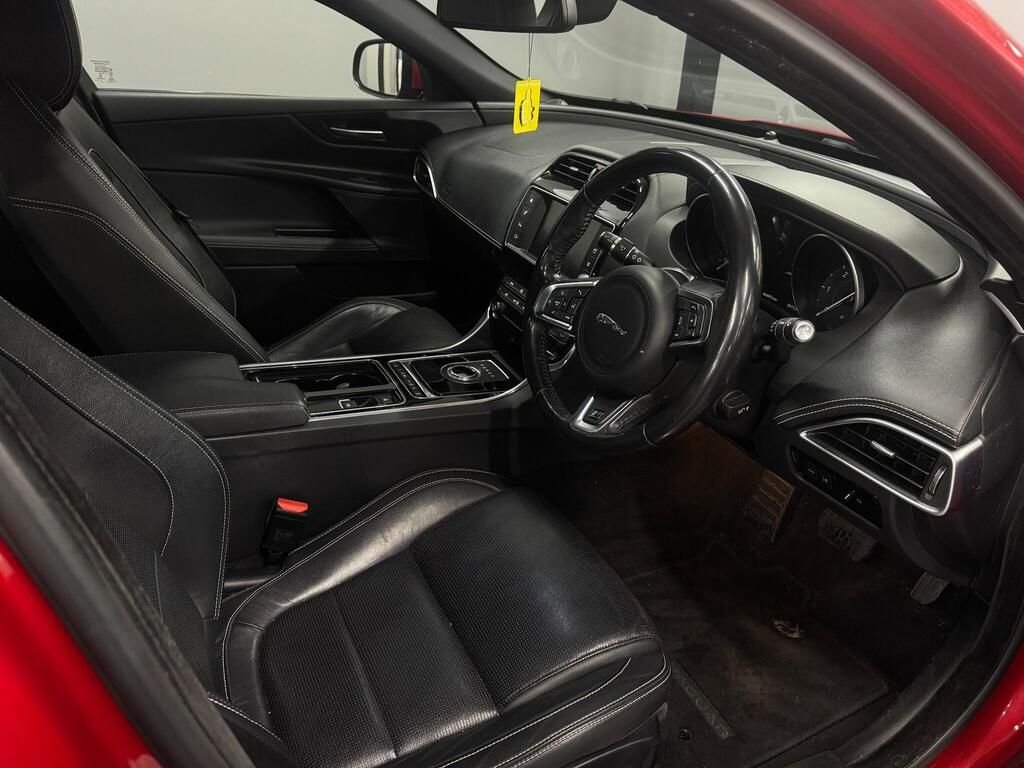 Used Jaguar XE 2017 for sale - 77044673: Photo 13