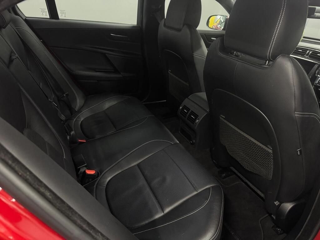 Used Jaguar XE 2017 for sale - 77044673: Photo 16