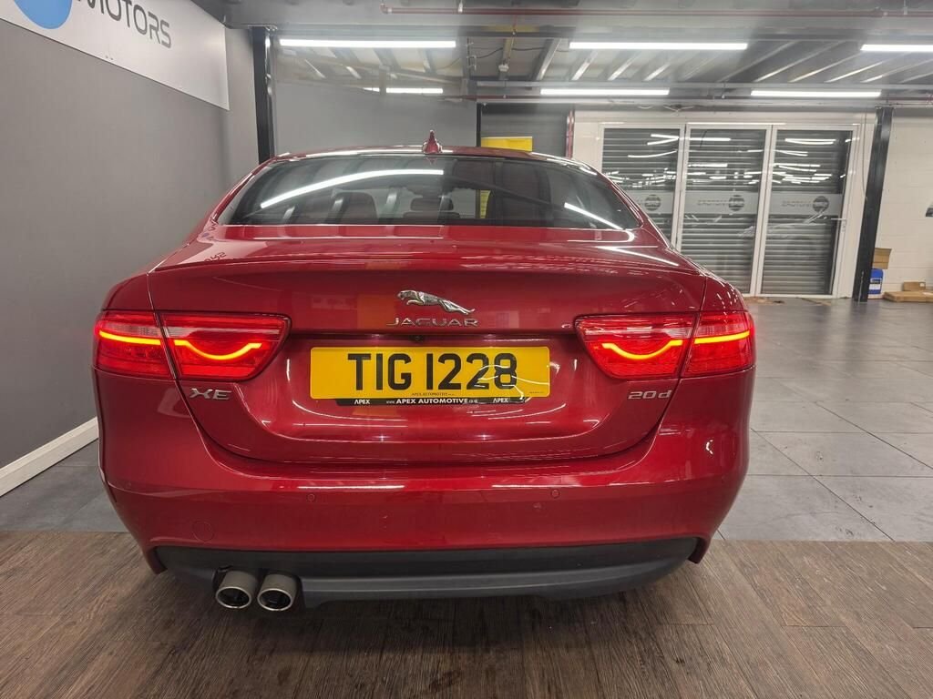 Used Jaguar XE 2017 for sale - 77044673: Photo 8