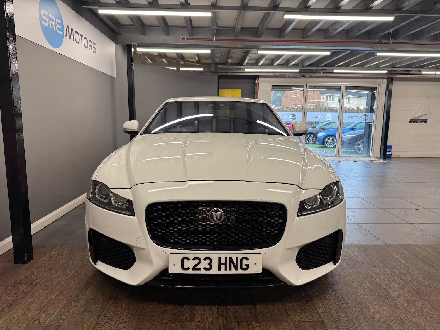 Used Jaguar XF 2016 for sale - 76832365: Photo 2