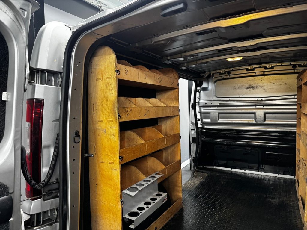 Used Vauxhall Vivaro 2018 for sale - 77384552: Photo 10