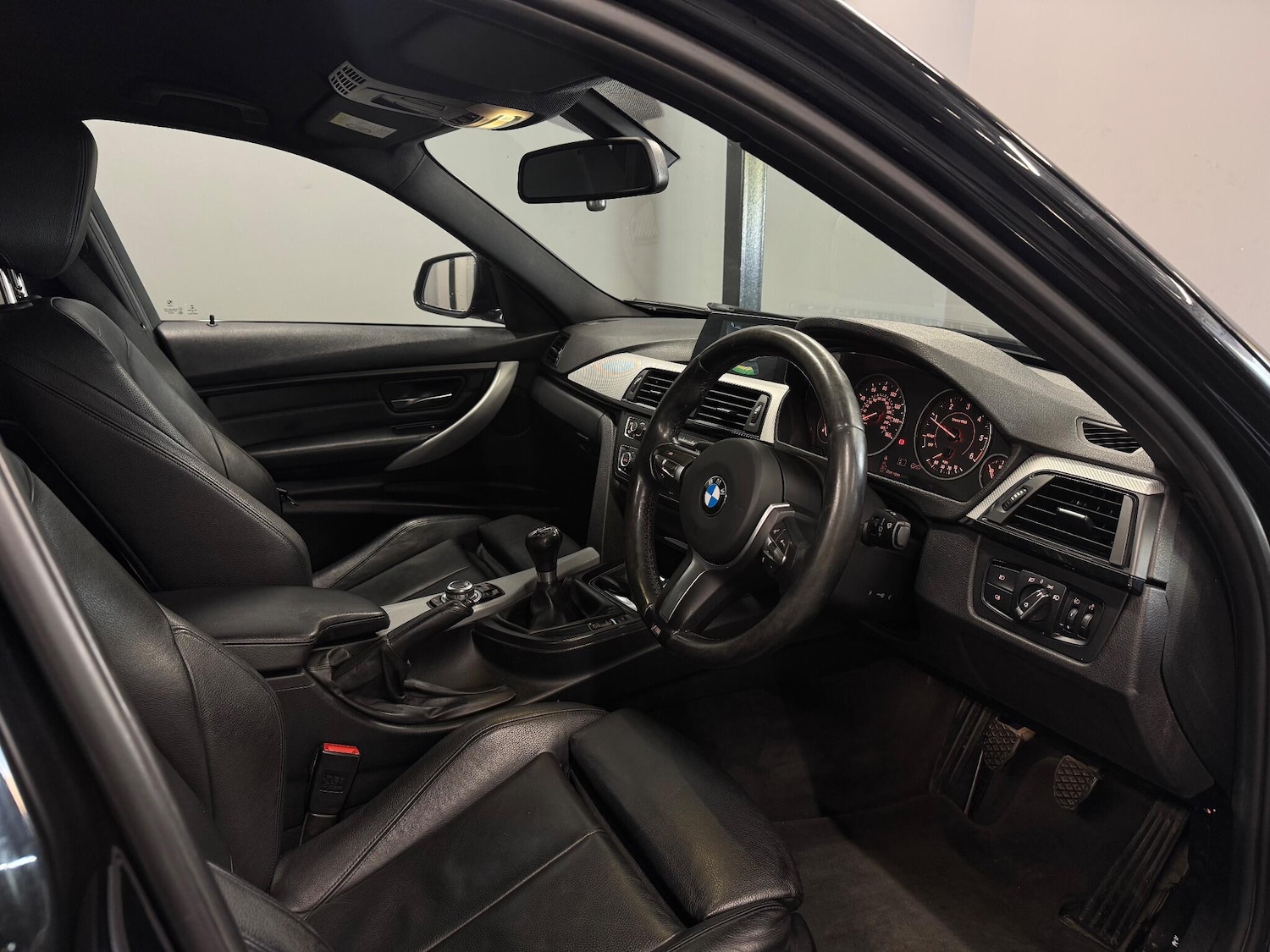 Used BMW 3 Series 2014 for sale - 76381277: Photo 28