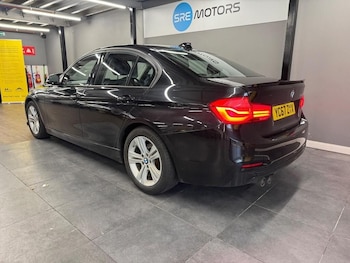Used BMW 3 Series 2017 for sale - 77044678: Photo