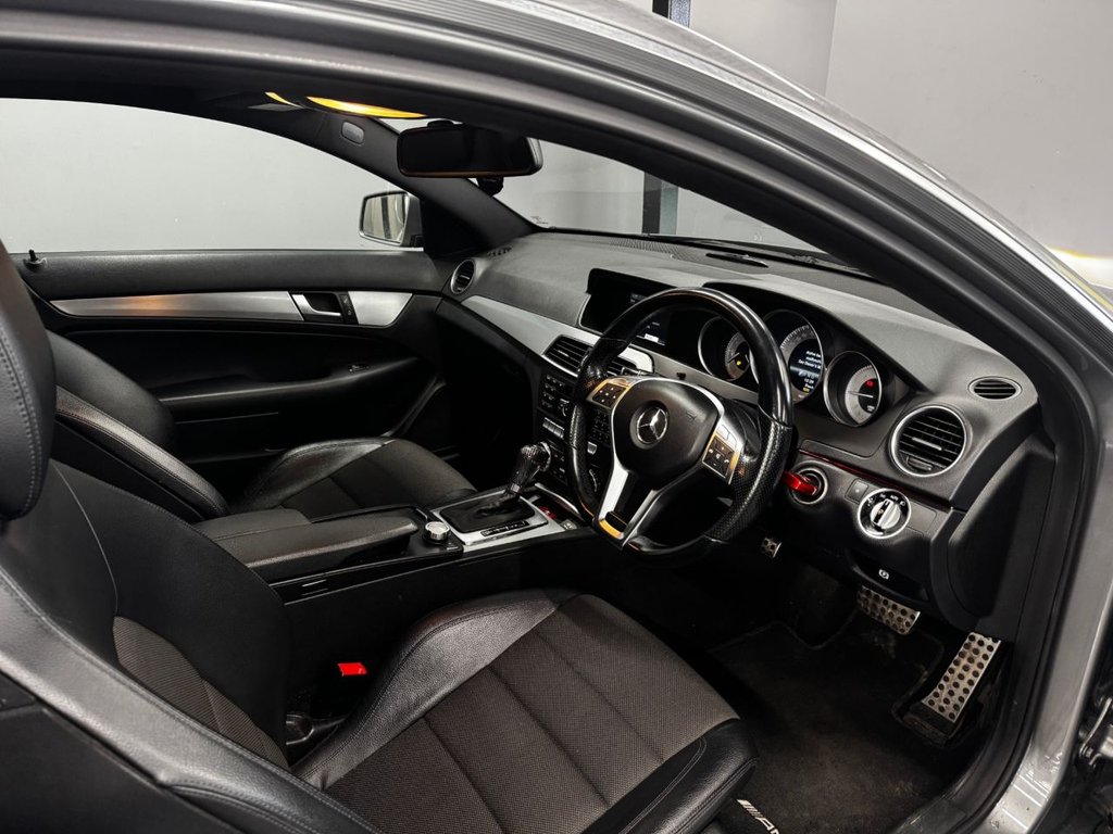 Used Mercedes-Benz C Class 2012 for sale - 77905138: Photo 10