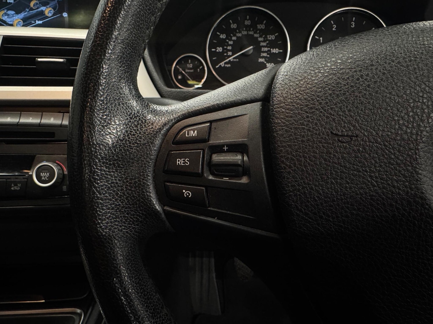 Used BMW 3 Series 2015 for sale - 76408858: Photo 17