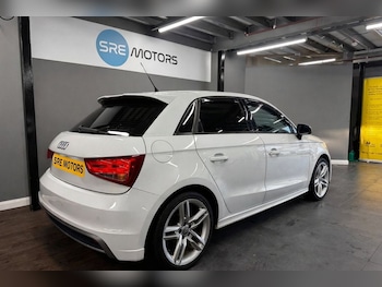 Used Audi A1 2013 for sale - 77370138: Photo