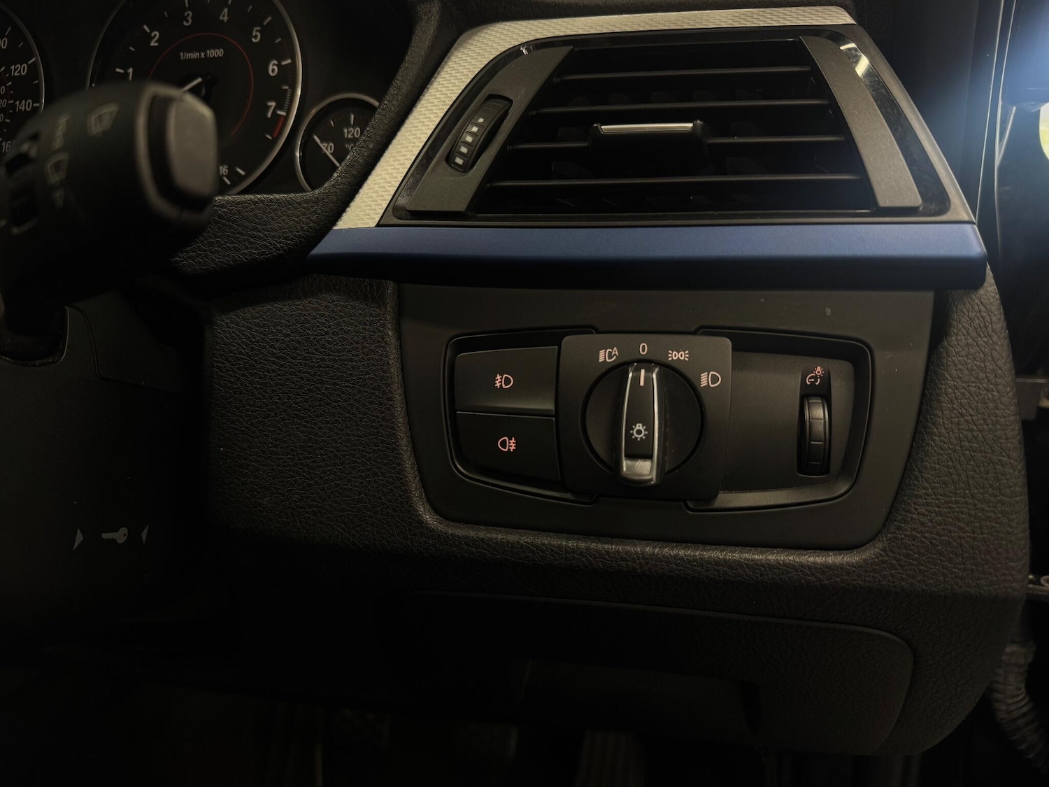 Used BMW 3 Series 2014 for sale - 76498879: Photo 21