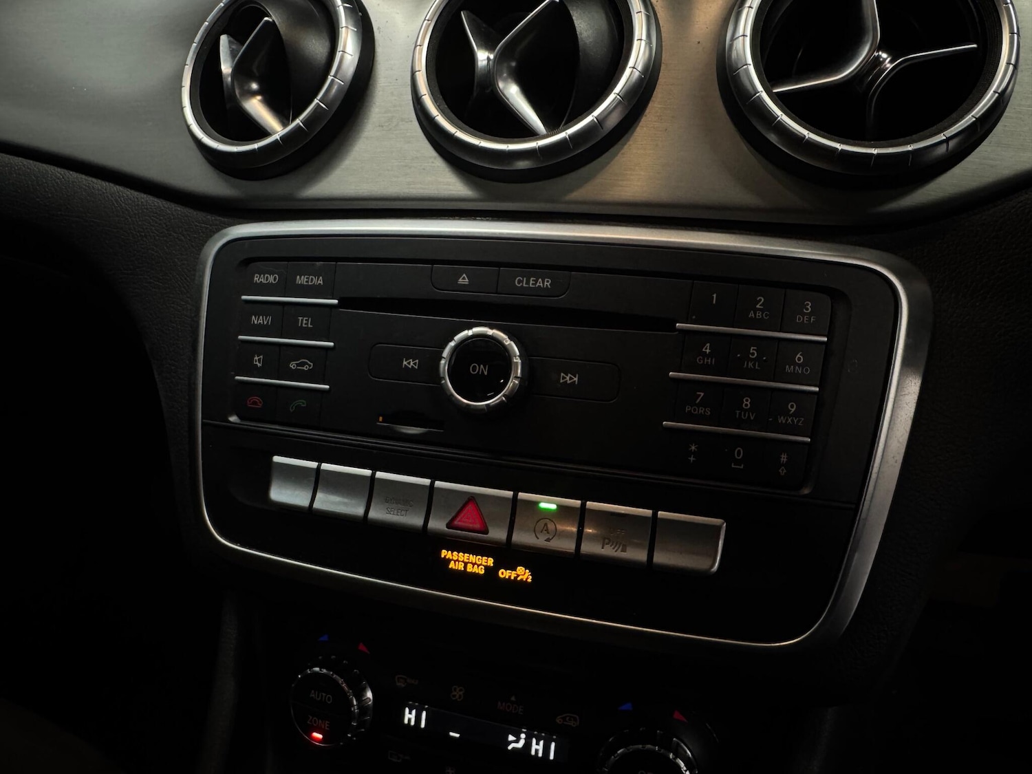 Used Mercedes-Benz CLA 2017 for sale - 76592404: Photo 32