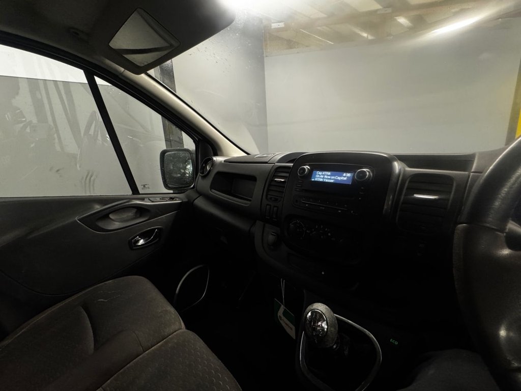 Used Vauxhall Vivaro 2016 for sale - 77437399: Photo 10