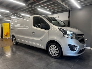 Used Vauxhall Vivaro 2016 for sale - 77437399: Photo