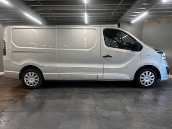 Used Vauxhall Vivaro 2016 for sale - 77437399: Photo