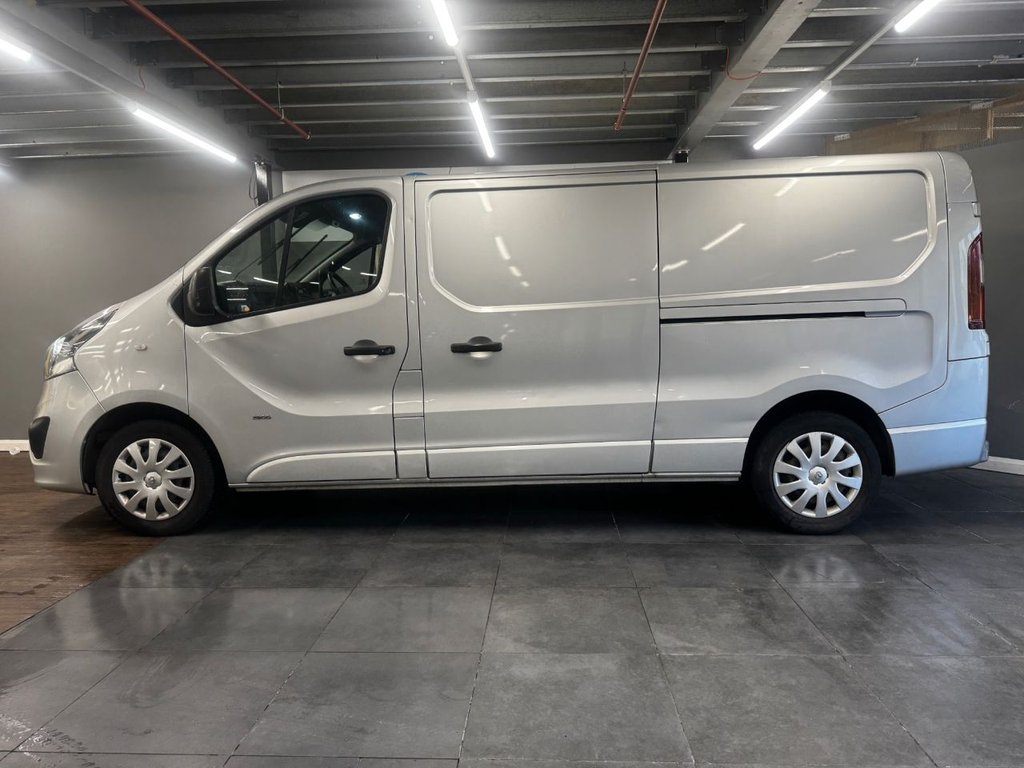 Used Vauxhall Vivaro 2016 for sale - 77437399: Photo 4