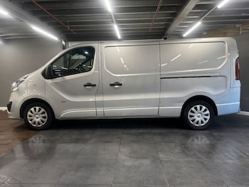 Used Vauxhall Vivaro 2016 for sale - 77437399: Photo