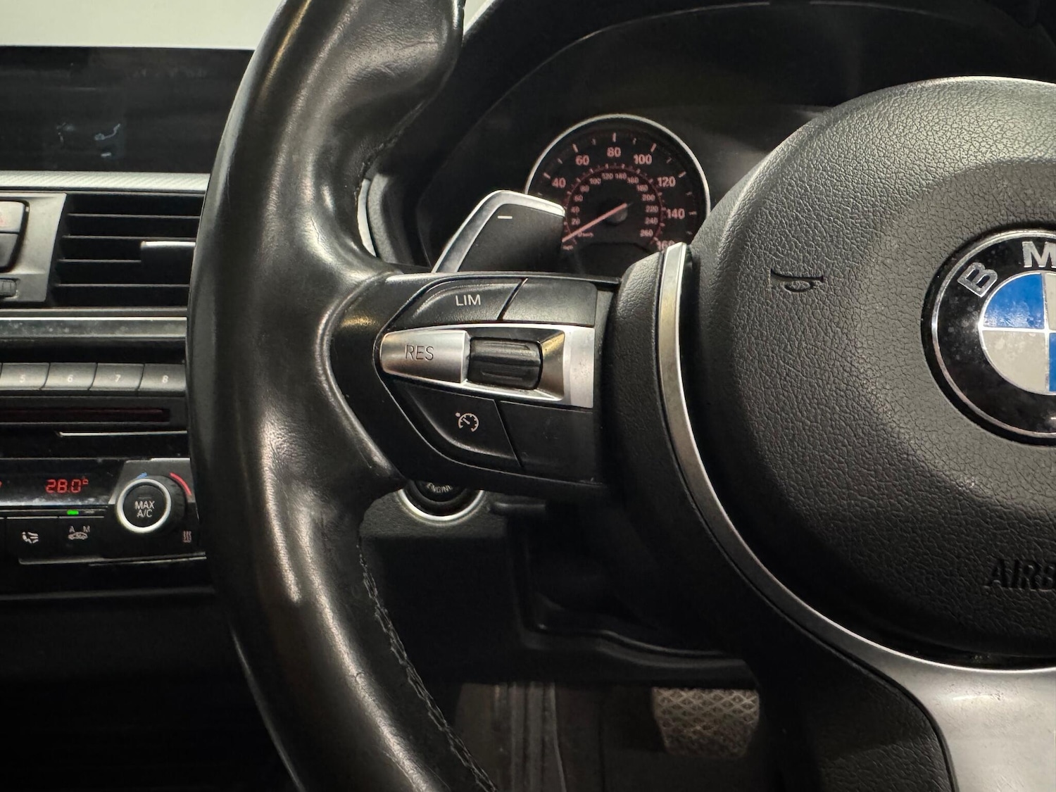 Used BMW 3 Series 2018 for sale - 76521505: Photo 31