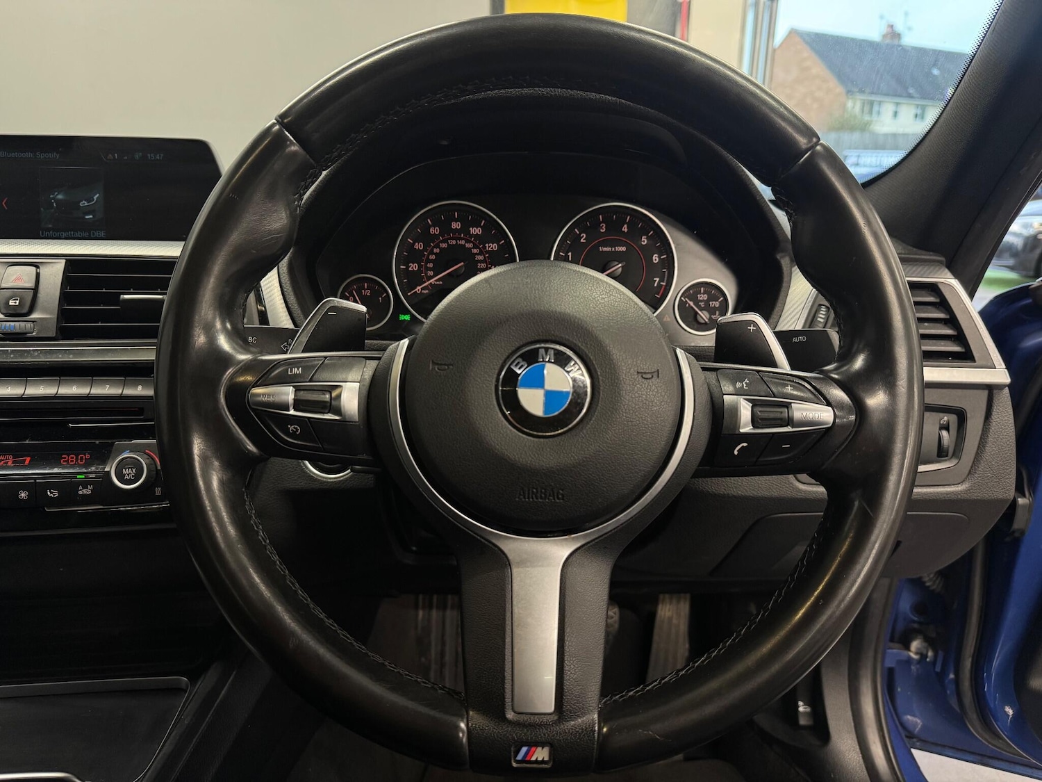 Used BMW 3 Series 2018 for sale - 76521505: Photo 32