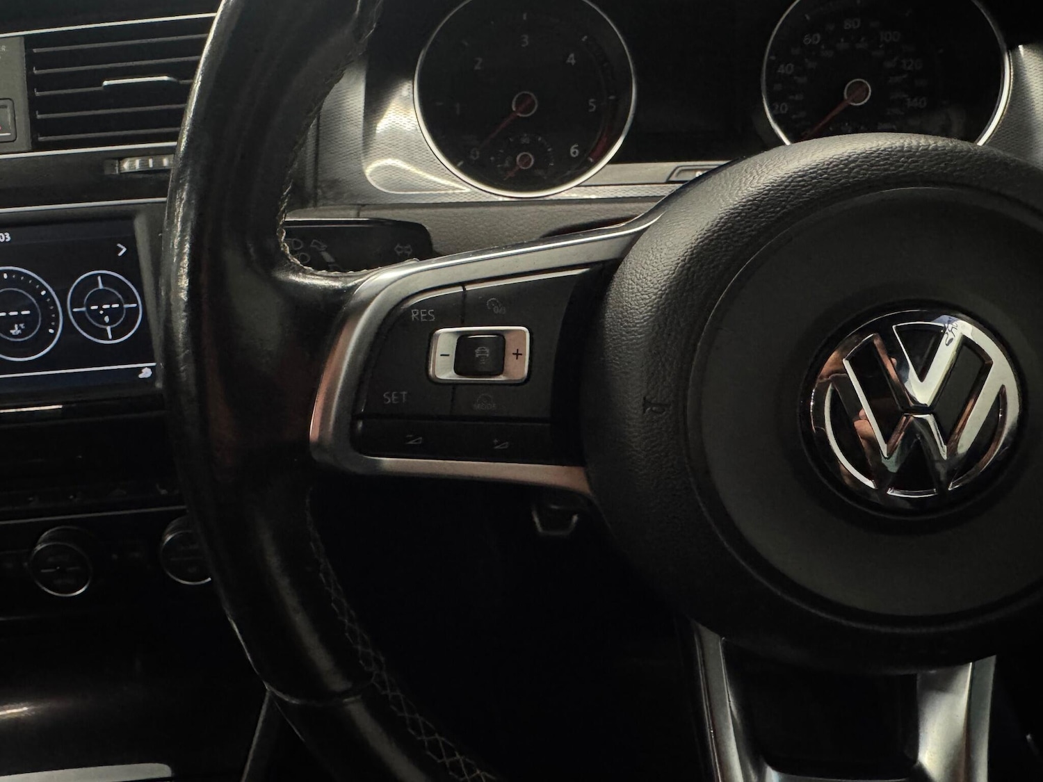 Used Volkswagen Golf for sale - 76473852: Photo 28