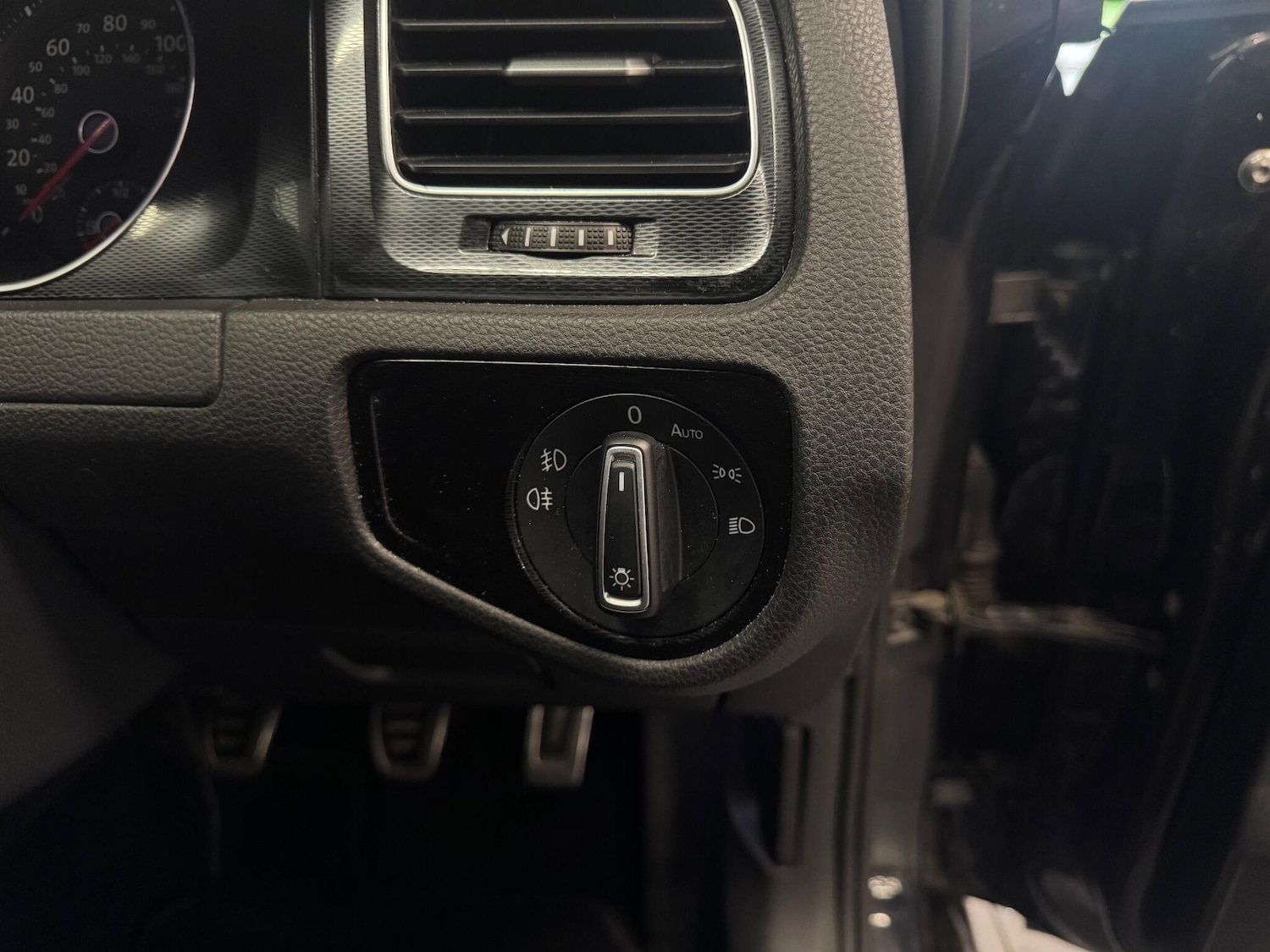 Used Volkswagen Golf for sale - 76473852: Photo 8